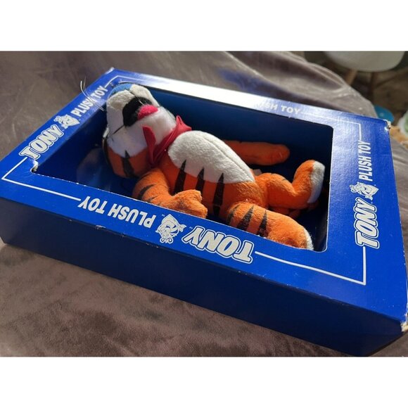 Tony the Tiger 1997 Kellogg Frosted Flakes 8" Plush Toy in Original Box Vintage - Picture 8 of 11